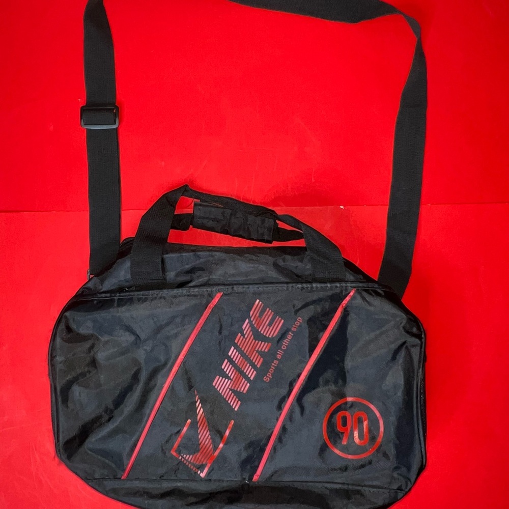Nike Vintage Duffle Bag 90s Black Red Sports All Othe… Gem